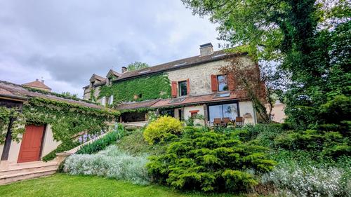 Gîte de la Fontaine à Source-Seine