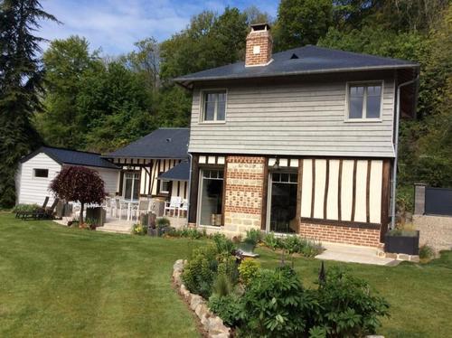 Gîtes de France® - Le Lodge du Parc à St Martin Aux Buneaux