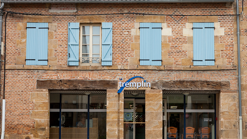 Foyer pour Jeunes Travailleurs Le Tremplin à Moulins