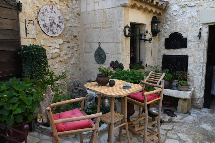 Hôtel Le Saint Laurent à Saint-Laurent-des-Arbres