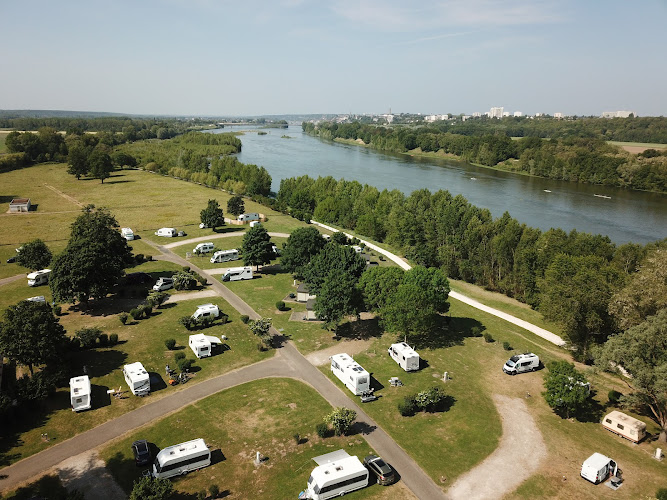 Val de Blois Campground à Vineuil