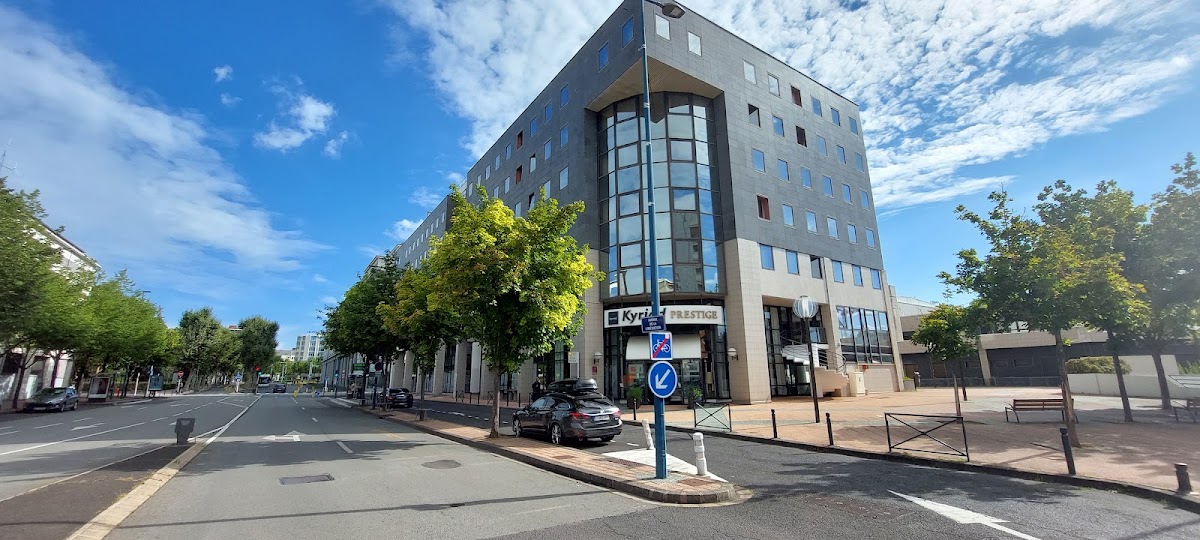 Kyriad Prestige Clermont Ferrand Centre à Clermont-Ferrand
