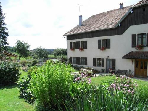 25g437 à Villers Sous Chalamont