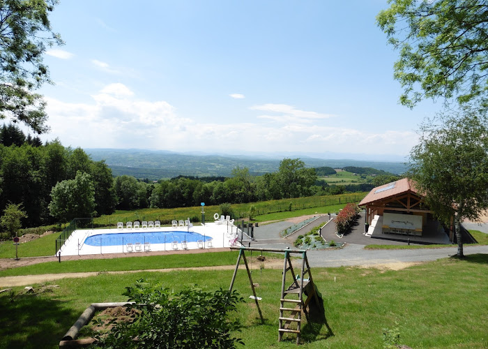Camping Le Montbartoux à Vollore-Ville