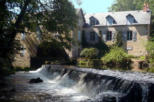 Le Moulin de Montécot à SEMELAY