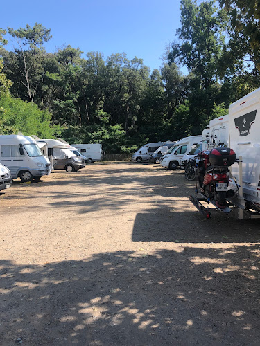 Aire de camping car park à Longeville-sur-Mer