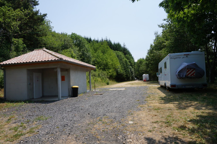 Camping du Lac à Saint-Martial