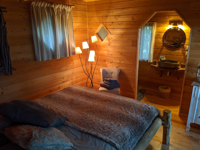 Cabane de Carlat à Floressas
