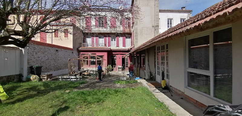 La Maison Des 4 M