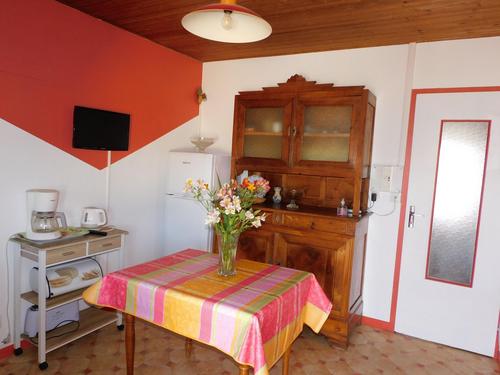 Petit gîte de 3 personnes à Saint-Julien-des-Landes
