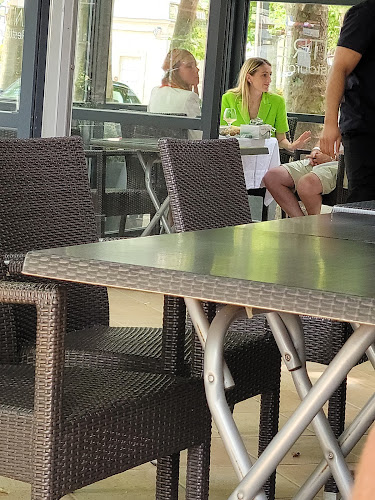 Le Centre Restaurant et Hôtel