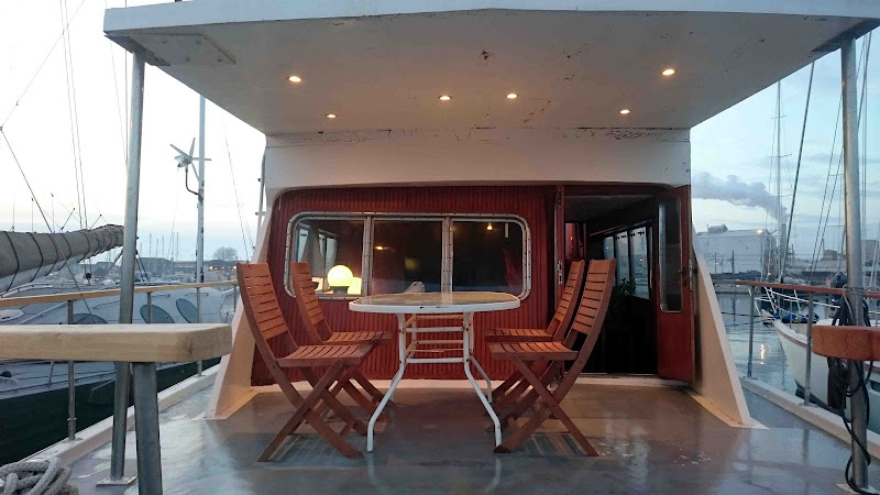 Yacht bateau moteur Benetti 19m à Sète