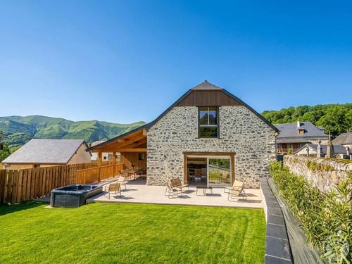 La Grange des 3 Vallées Pyrénées à PRECHAC