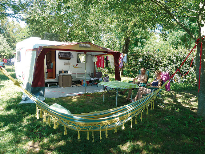 Camping Pousadou à Berrias-et-Casteljau