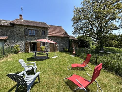 La Maison François à Saint Georges La Pouge