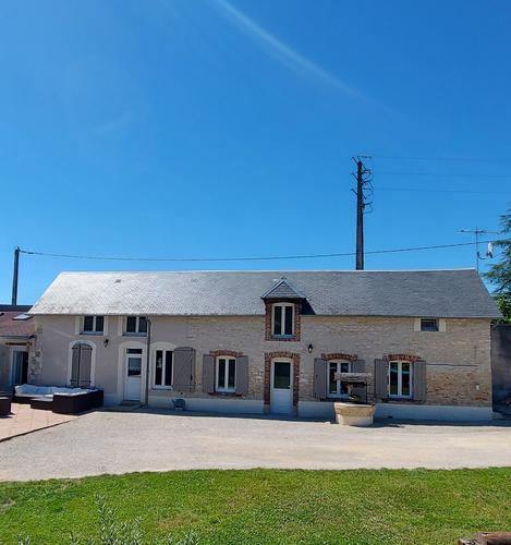 La Longère d'Inès - à Moulins-sur-Yèvre