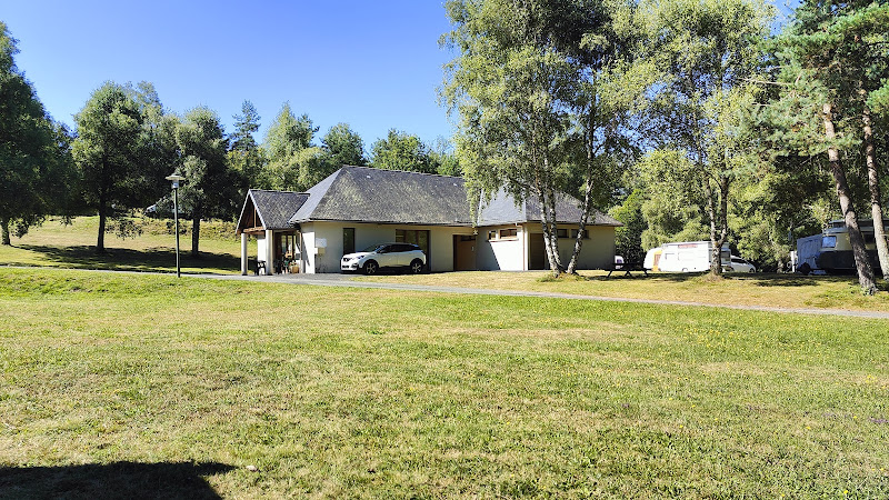 camping et gîtes Les Bruyères de Trémouille à Trémouille