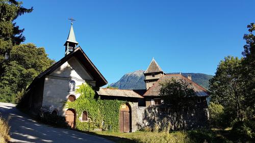 Chateau Du Vigny Mont Castel à Saint Michel De Maurienne