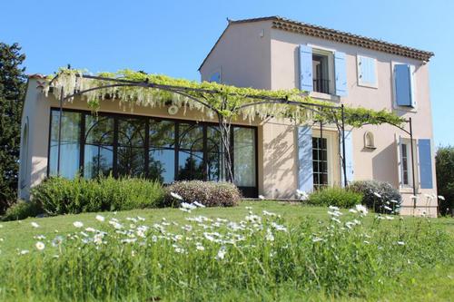 Le Mazet à Maillane