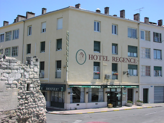 Le Régence à Arles