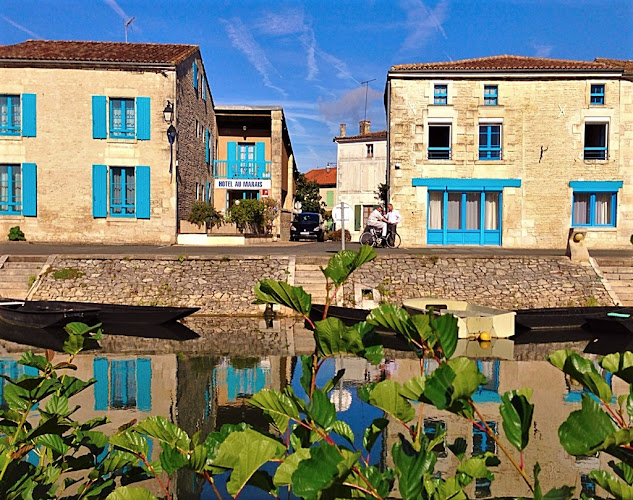 Hôtel Au Marais à Coulon