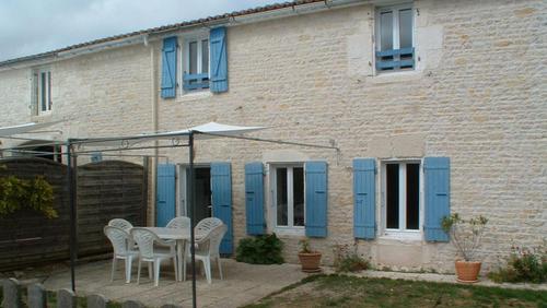 17g36073 à Saint Medard D'aunis