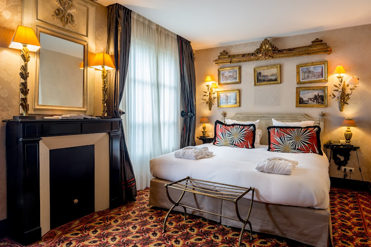 Hôtel Chateaubriand à Paris