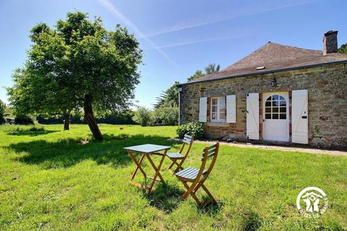 Maison cosy avec vue Château à Berric