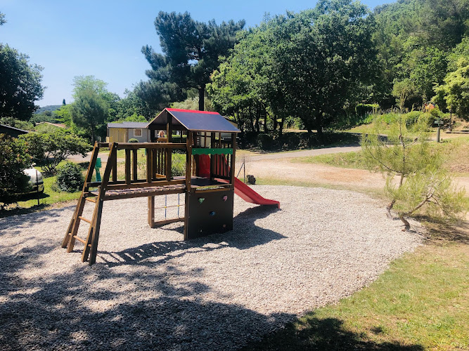 Camping Le Vieux Verger à Connaux