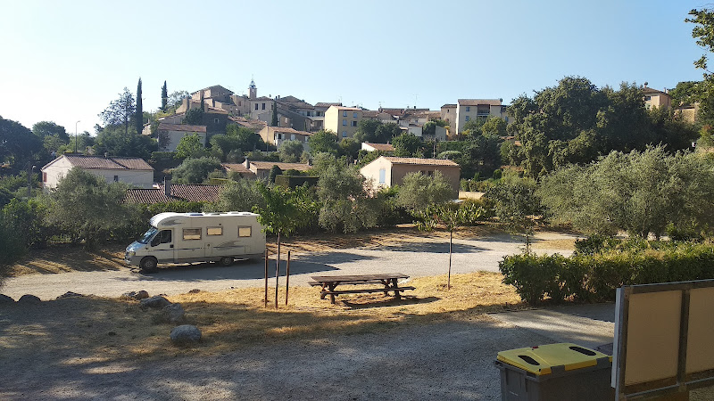 Aire de Camping- Cars à Villeneuve