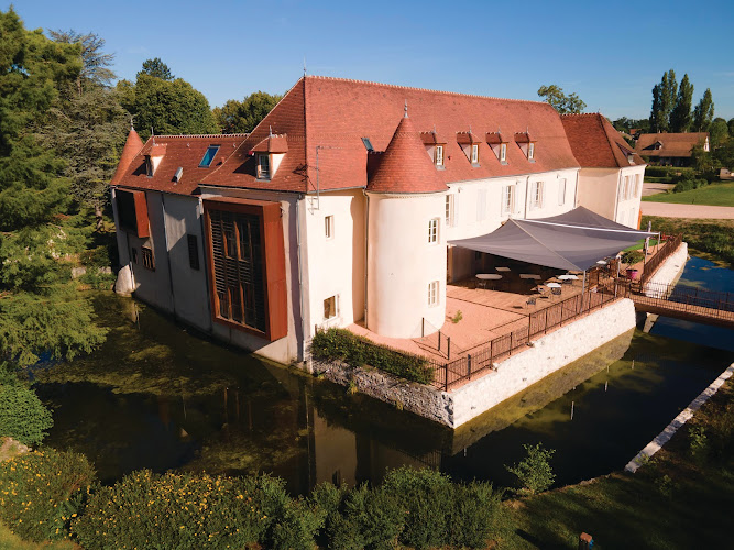 Le Chteau Du Bost à Bellerive-sur-Allier