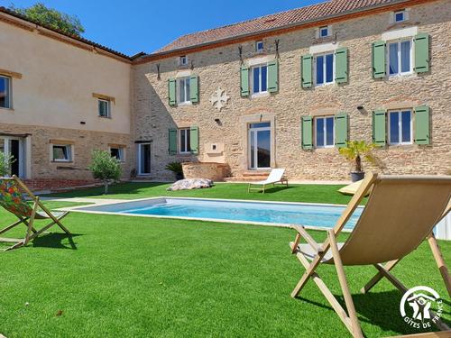 Le Domaine des Hirondelles à Saint Jean De Marcel