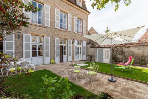 La Villa Voltaire à SEMUR-EN-AUXOIS