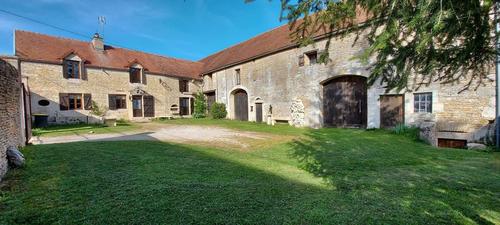 La Pierre Percée