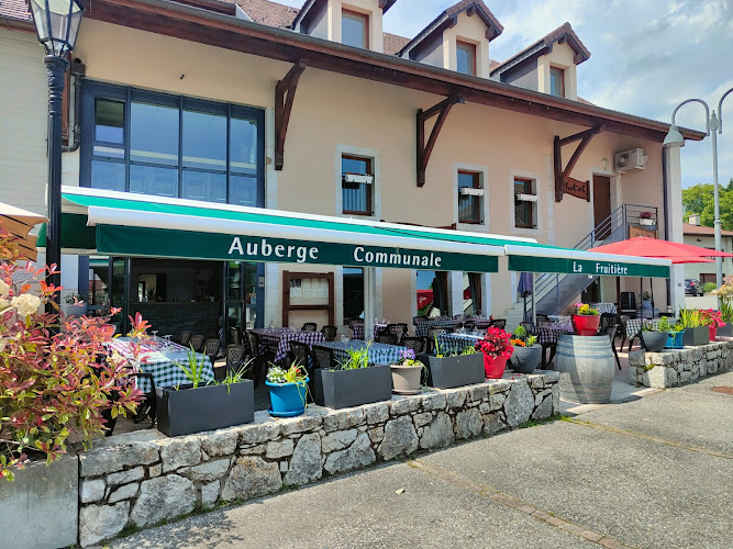Auberge Communale La Fruitière à Péron
