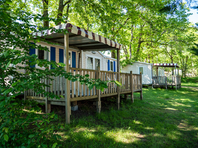 Camping Honey Lake à Beynat