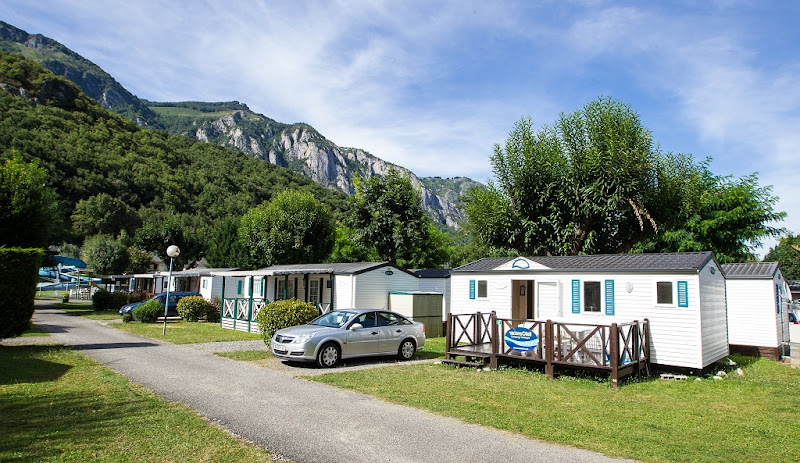 Camping La Tour à Agos-Vidalos
