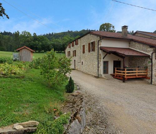 Le Corti à APREMONT