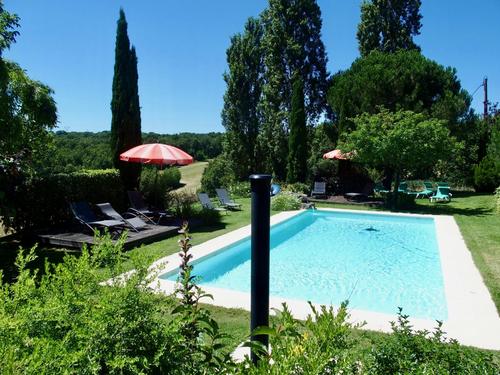 Le Tilleul à CASTELNAU-SUR-GUPIE