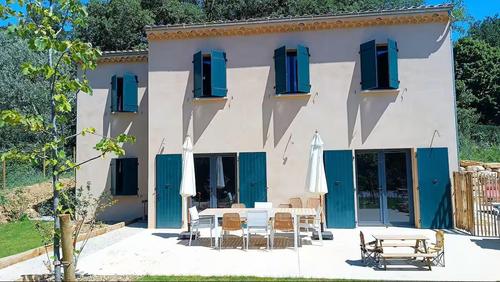 L'Etoile Filante à MIRMANDE