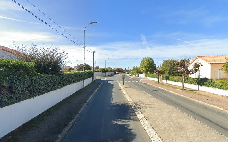 Cm Loisirs à Magné