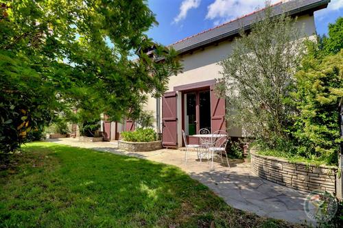 La Maison H à La Chapelle Thouarault