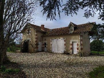 Gîte Petit Saint Hubert PARC ARBORE TENNIS PISINE à Velles