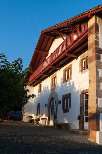 Gite de groupes Domaine d Oronozia à Saint-Étienne-de-Baïgorry