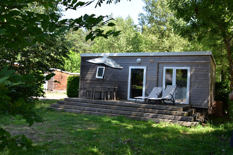 Cabane Lodge Domaine du Lac Chambon à Murol