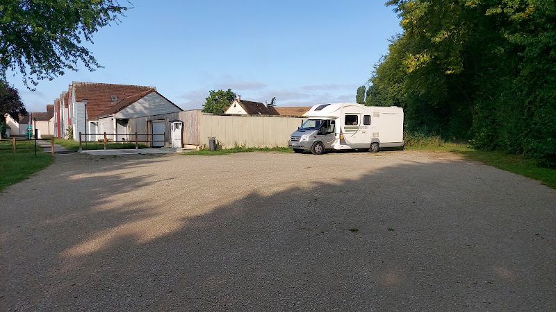 Aire camping car à Marolles-les-Braults