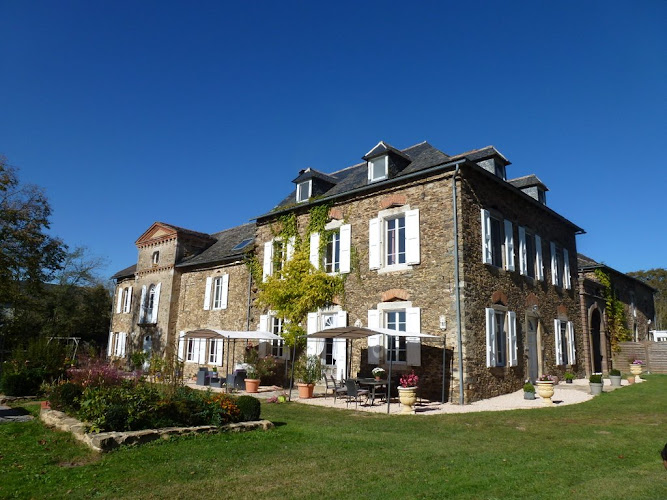 Chteau de Vzes à Tauriac-de-Naucelle