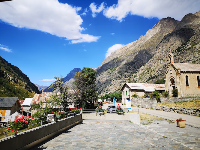 Camping municipal de la Berarde à Saint-Christophe-en-Oisans
