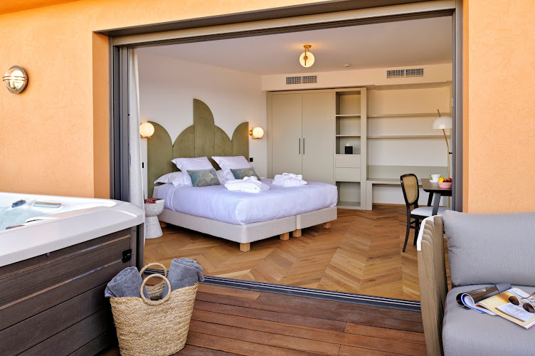Hôtel Rocabella à L'Île-Rousse