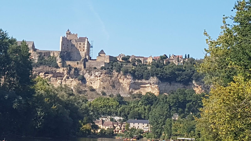 Camping Le Pont de Fayrac à Vézac